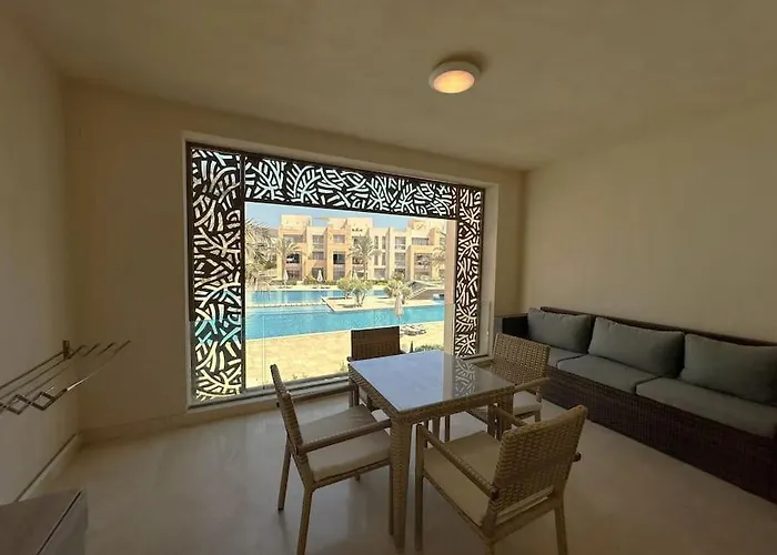 Apartment Marvelous 2br - Free Access And Pool Access In Mangroovy