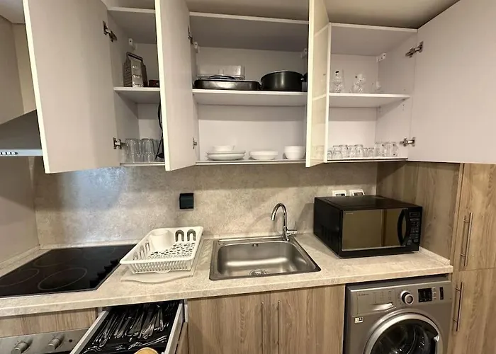 Apartment Marvelous 2br - Free Access And Pool Access In Mangroovy